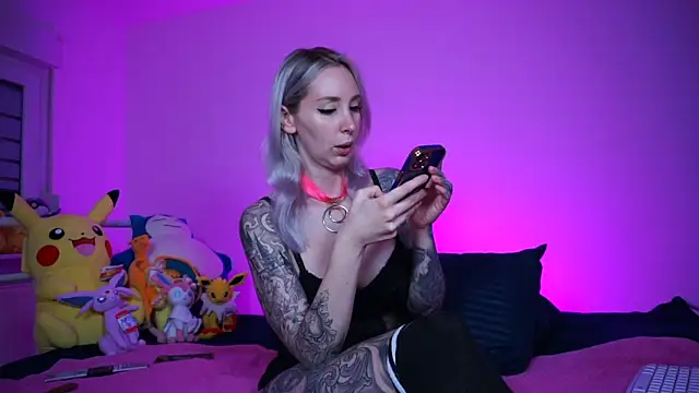 Snapshot of StellaCinderella chatting on November 26, 2:40 pm StellaCinderella online show from November 26, 2:40 pm