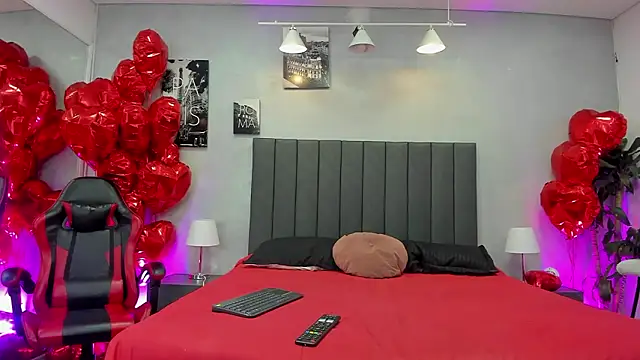 kendra london online show from February 17, 11:18 am