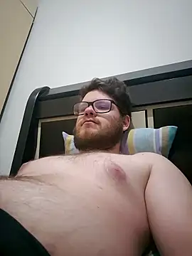 Snapshot of Purple_Mario chatting on November 2, 2:14 am Purple Mario online show from November 2, 2:14 am