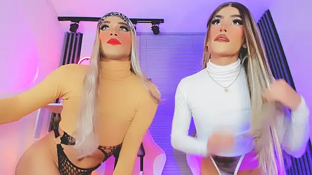 HallieAnnie online show from November 22, 3:05 am