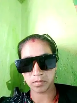 Snapshot of Sexy_monikah chatting on December 16, 8:52 am Sexy monikah online show from December 16, 8:52 am