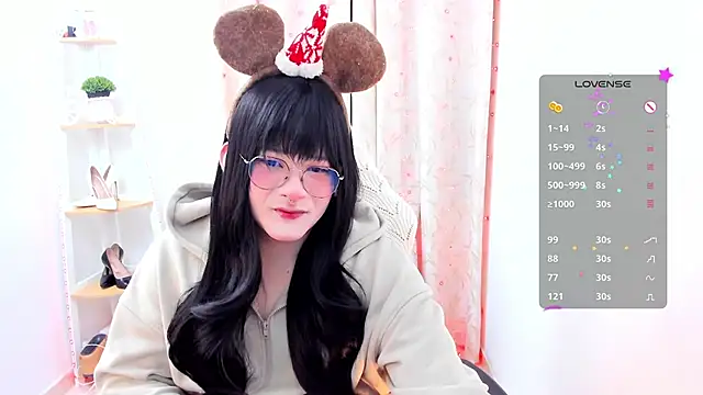 Omorimori online show from December 2, 2:01 pm