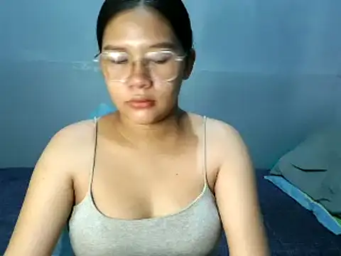 hotsexyreb online show from February 20, 4:31 am