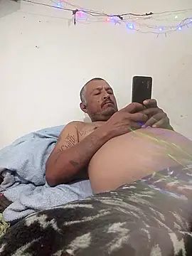 negrocomomisuerte online show from January 16, 5:33 am