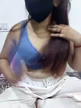 Snapshot of Aarti909090 chatting on June 9, 2:39 pm Aarti909090 online show from June 9, 2:39 pm