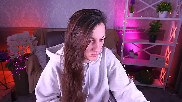 ZafiraMoonn online show from February 10, 1:48 pm