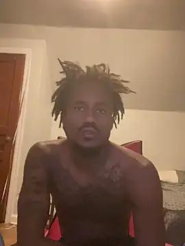 Snapshot of youngbull_dada chatting on February 18, 9:05 am youngbull dada online show from February 18, 9:05 am
