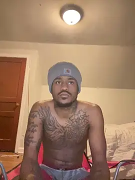 Snapshot of youngbull_dada chatting on March 2, 10:33 am youngbull dada online show from March 2, 10:33 am