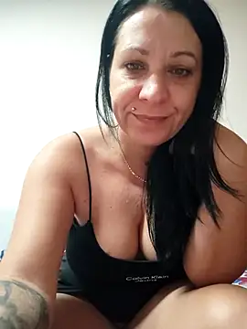 Snapshot of SugarDiamonds chatting on September 23, 6:49 am SugarDiamonds online show from September 23, 6:49 am
