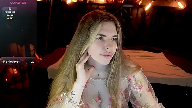 DanielaReign online show from February 18, 7:04 am