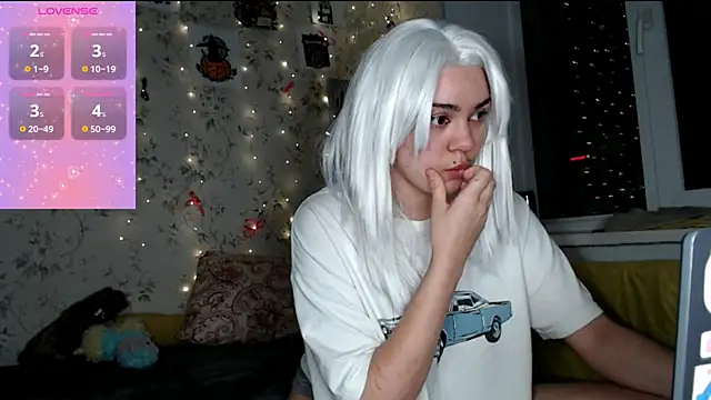 Snapshot of KotiK_meov chatting on November 27, 6:54 pm KotiK meov online show from November 27, 6:54 pm