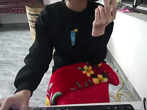 Snapshot of ---Lusi03--- chatting on February 19, 3:52 pm ---Lusi03--- online show from February 19, 3:52 pm