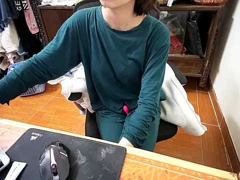 Snapshot of ---Lusi03--- chatting on March 10, 10:59 pm ---Lusi03--- online show from March 10, 10:59 pm