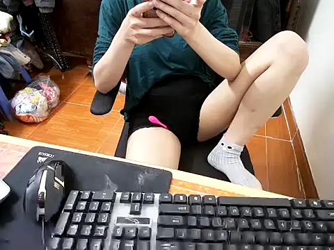 Snapshot of ---Lusi03--- chatting on March 18, 3:26 pm ---Lusi03--- online show from March 18, 3:26 pm