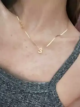 Melzinhasweet online show from November 24, 9:14 pm