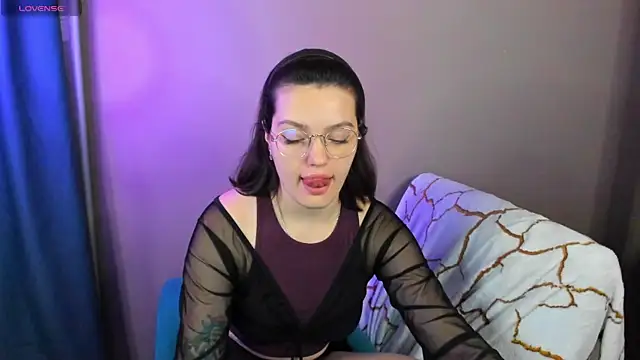 Karina Kellyy online show from December 15, 3:44 am