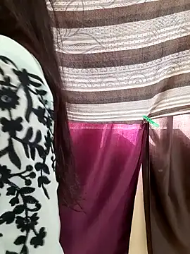 Snapshot of Neha_rani78 chatting on June 15, 2:58 am Neha rani78 online show from June 15, 2:58 am