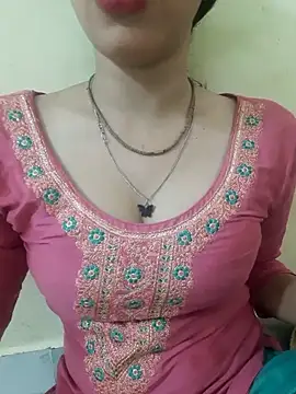Snapshot of Neha_rani78 chatting on July 31, 2:33 am Neha rani78 online show from July 31, 2:33 am