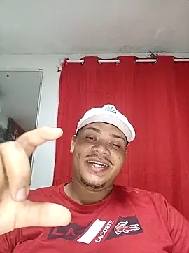 Snapshot of monicaquadro01 chatting on November 7, 9:09 am monicaquadro01 online show from November 7, 9:09 am