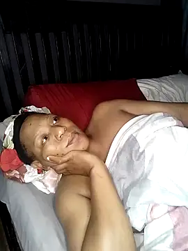 juicylips58 online show from November 12, 4:24 am