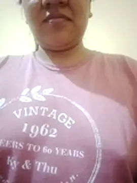 Snapshot of rebelde502 chatting on November 10, 12:04 pm rebelde502 online show from November 10, 12:04 pm