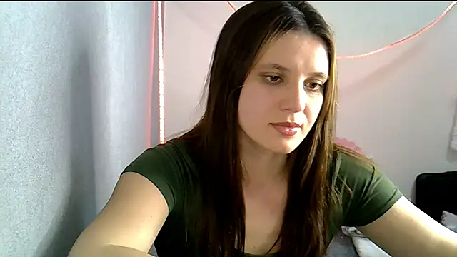 KiraHoney online show from March 27, 8:30 pm