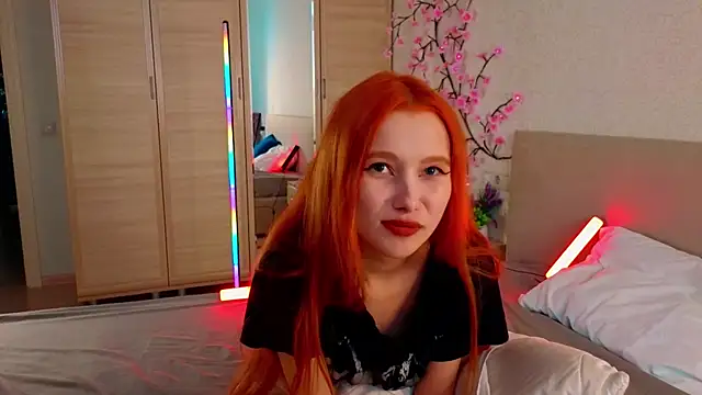 Snapshot of MarthaMack chatting on November 23, 9:53 am MarthaMack online show from November 23, 9:53 am