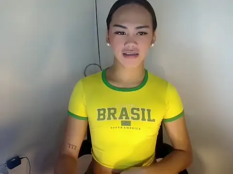 Snapshot of webcam_slutxxx chatting on July 7, 9:24 am webcam slutxxx online show from July 7, 9:24 am