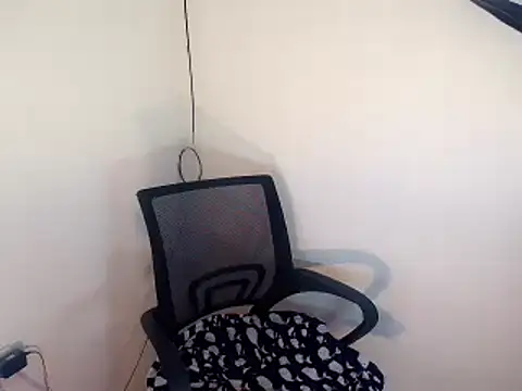 Snapshot of webcam_slutxxx chatting on July 23, 3:21 pm webcam slutxxx online show from July 23, 3:21 pm