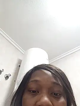 Snapshot of Fiery_QueenTivisay777 chatting on November 4, 7:57 pm Fiery QueenTivisay777 online show from November 4, 7:57 pm