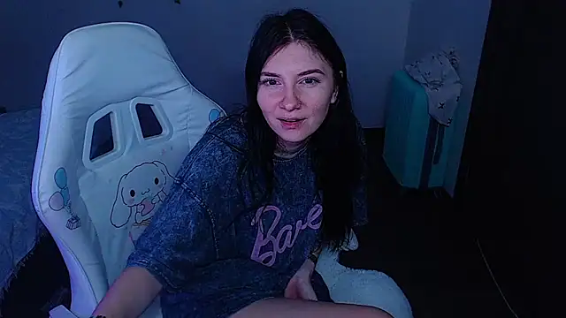 Snapshot of _Daniella_True_ chatting on November 5, 5:24 pm Daniella True online show from November 5, 5:24 pm