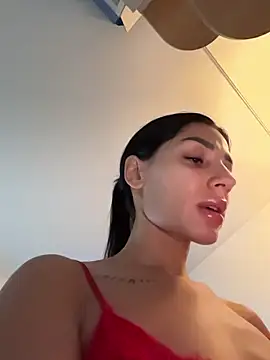 Snapshot of VickyM99 chatting on November 11, 7:41 am VickyM99 online show from November 11, 7:41 am