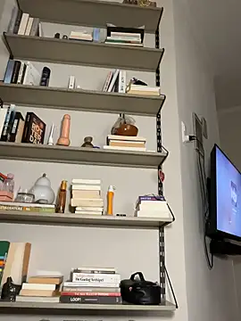 VickyM99 online show from March 12, 6:36 pm