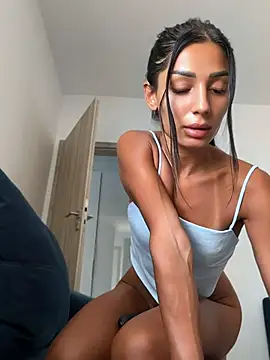 Snapshot of VickyM99 chatting on July 11, 1:36 pm VickyM99 online show from July 11, 1:36 pm