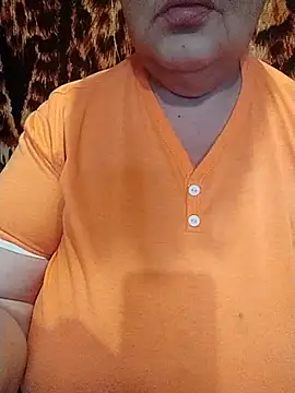 MyHoneyKira online show from November 13, 11:31 am