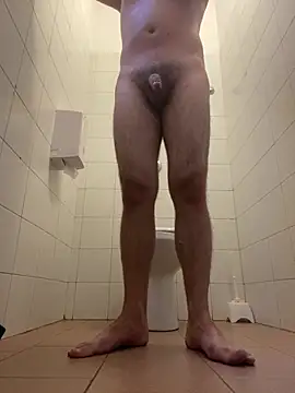Snapshot of HairySamm chatting on August 1, 8:02 am HairySamm online show from August 1, 8:02 am