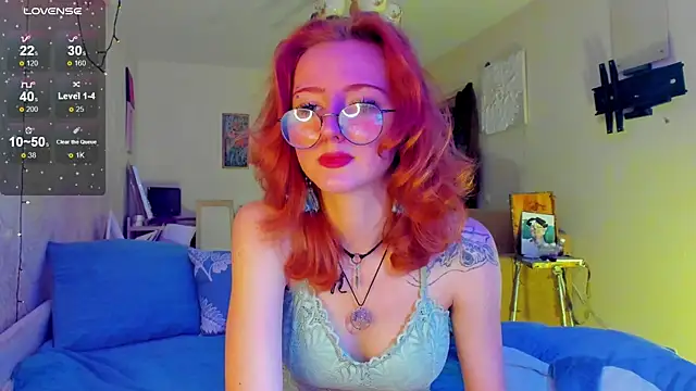 DragonflyLiza online show from November 16, 8:31 am