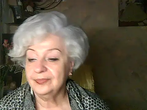 ValeriaKroww online show from April 24, 4:37 am