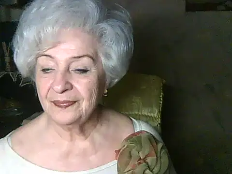 Snapshot of ValeriaKroww chatting on May 10, 5:07 pm ValeriaKroww online show from May 10, 5:07 pm