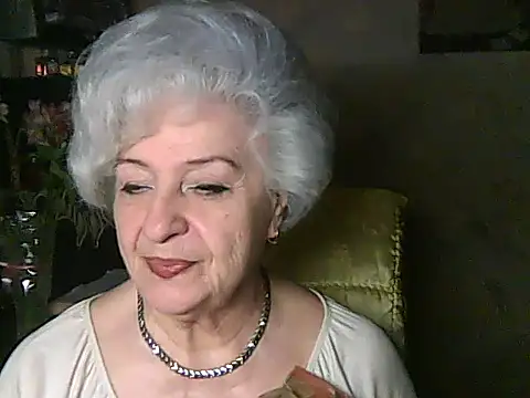 Snapshot of ValeriaKroww chatting on May 15, 5:09 pm ValeriaKroww online show from May 15, 5:09 pm
