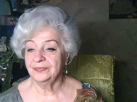 Snapshot of ValeriaKroww chatting on May 19, 4:19 am ValeriaKroww online show from May 19, 4:19 am