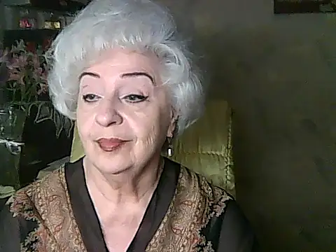 Snapshot of ValeriaKroww chatting on June 7, 4:22 pm ValeriaKroww online show from June 7, 4:22 pm