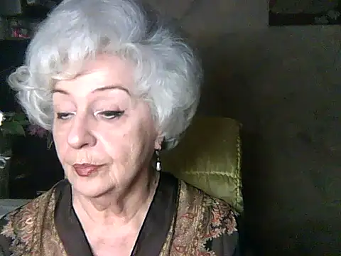 Snapshot of ValeriaKroww chatting on June 16, 6:10 pm ValeriaKroww online show from June 16, 6:10 pm