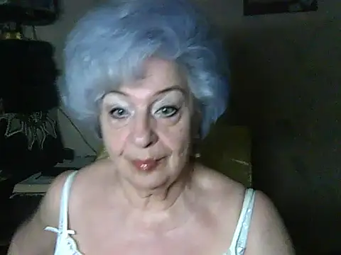 Snapshot of ValeriaKroww chatting on July 3, 6:14 pm ValeriaKroww online show from July 3, 6:14 pm