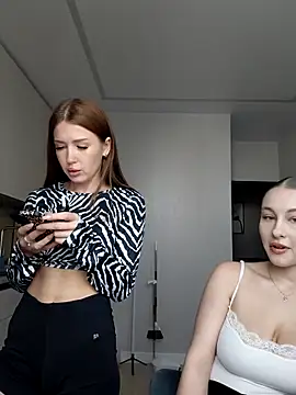 MelissaPinkiss online show from December 1, 10:53 am