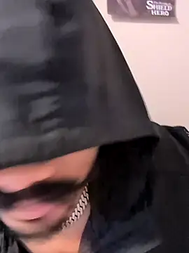 Snapshot of skinnydddue chatting on November 5, 7:58 pm skinnydddue online show from November 5, 7:58 pm