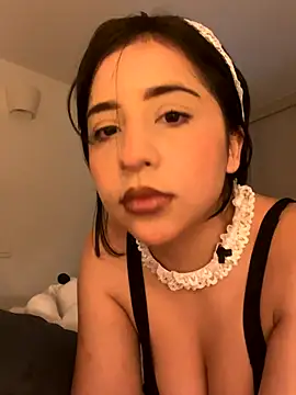 Snapshot of lulu200597 chatting on November 14, 2:32 am lulu200597 online show from November 14, 2:32 am