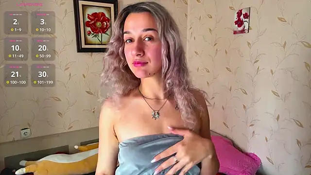 Auroragin online show from November 20, 9:20 am