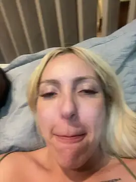 melisboa online show from March 12, 9:54 pm