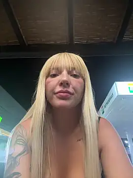 melisboa online show from April 6, 4:10 am